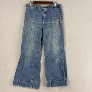 Vintage Red Snap Jeans Womens 32 Light Wash Denim Bell Bottoms Distressed